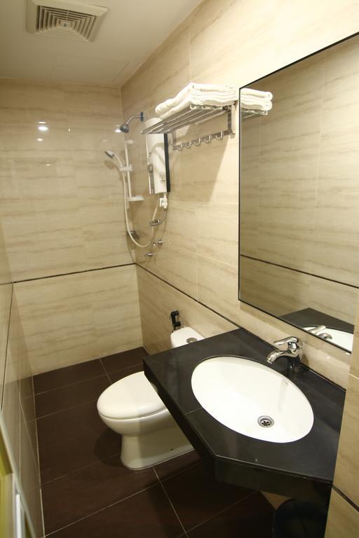 Ag Hotel Penang Gelugor Εξωτερικό φωτογραφία